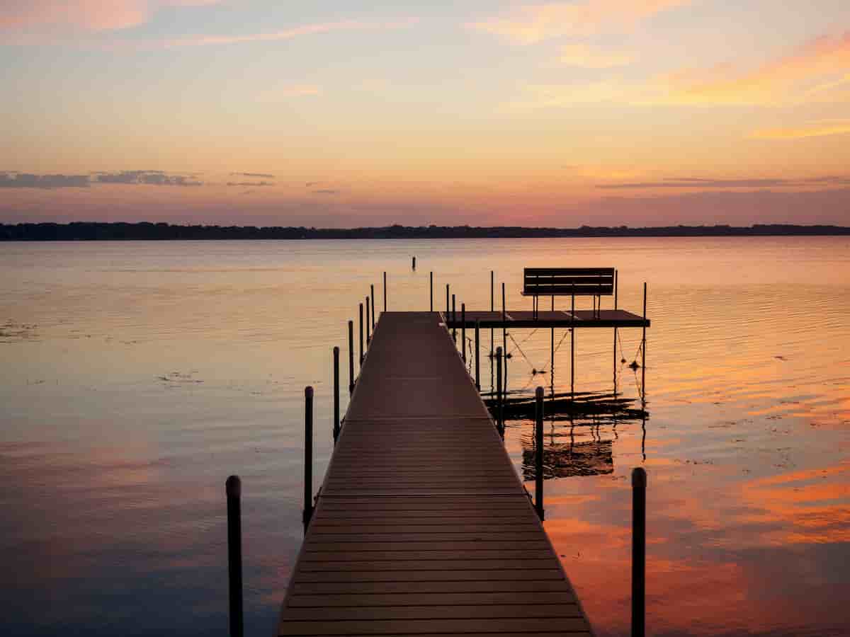 New boathouse and dock construction on an Alabama lake
